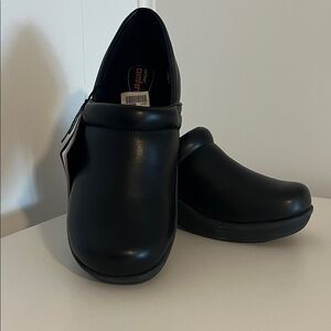 SafeTStep Black Slip-on Loafers for Women - Size 8.5 - NWT